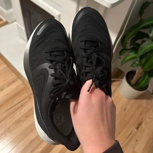 Lululemon blissfeel run 2